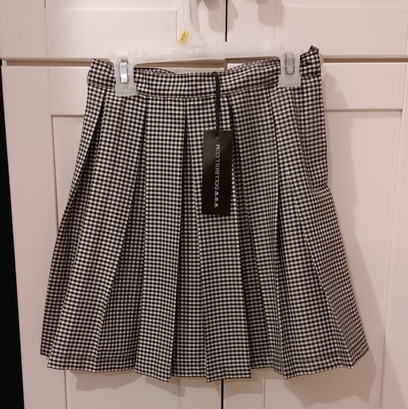 Delia*s Gingham Pleated Skirt - Picture 2 of 5